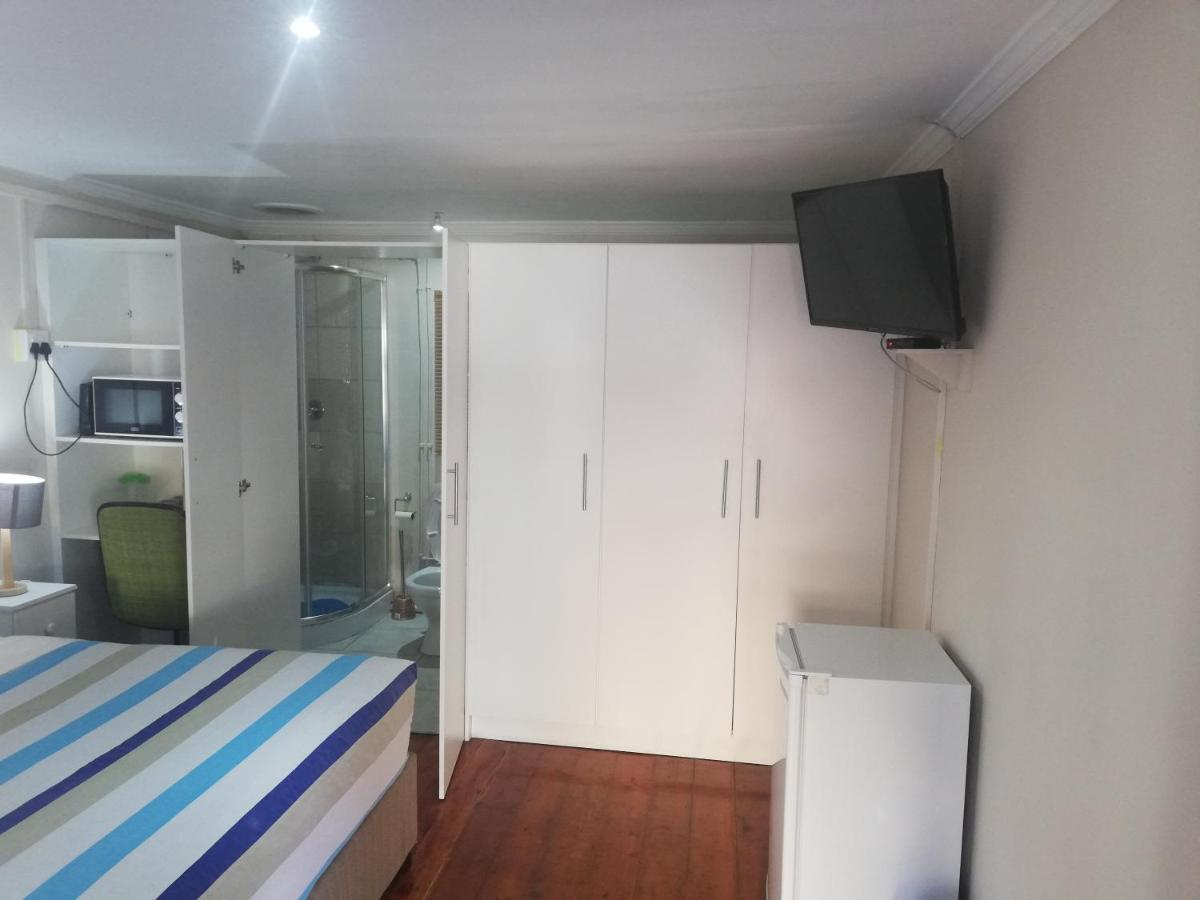 The Monument Guesthouse Port Elizabeth Luaran gambar