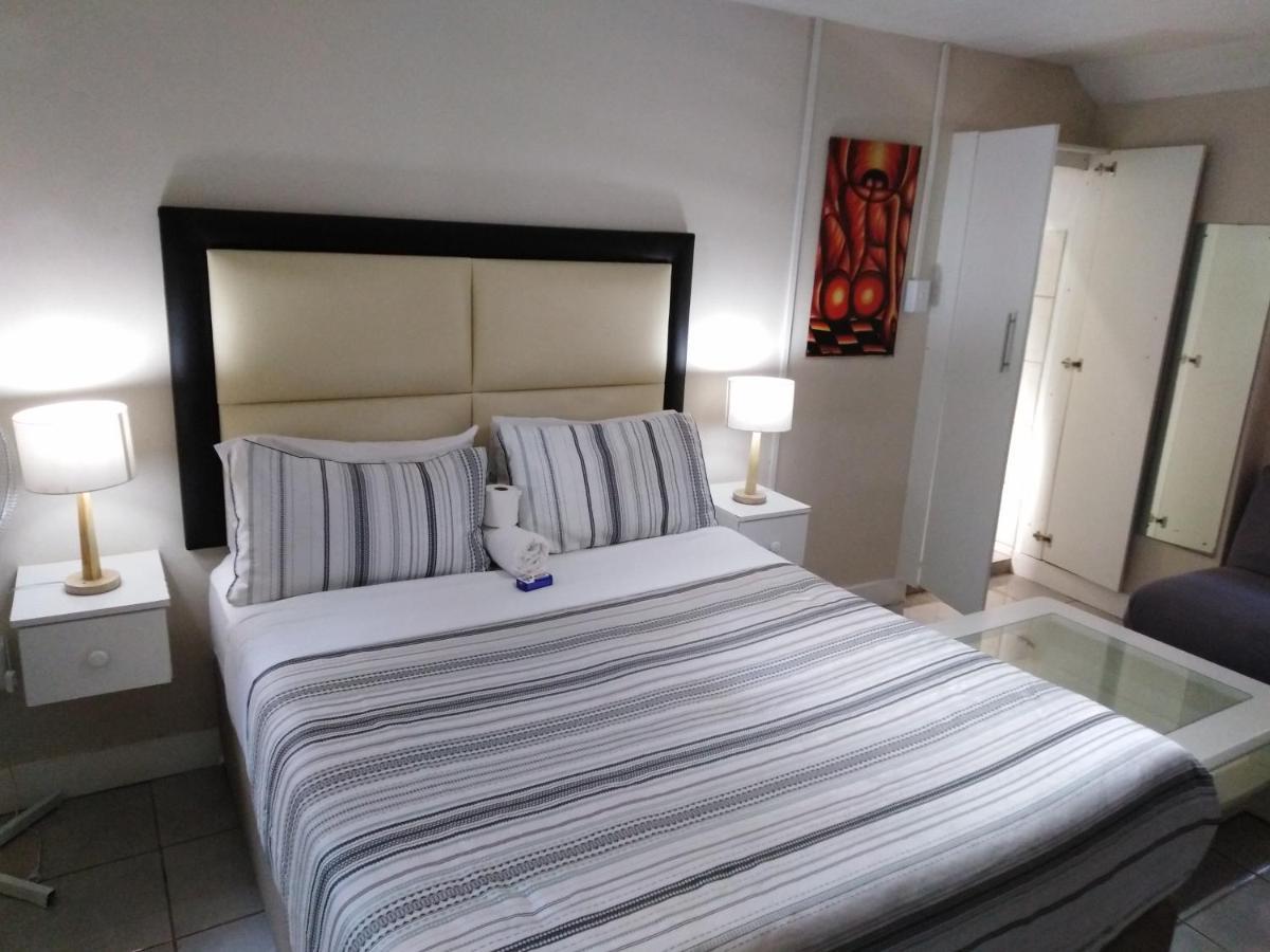 The Monument Guesthouse Port Elizabeth Luaran gambar