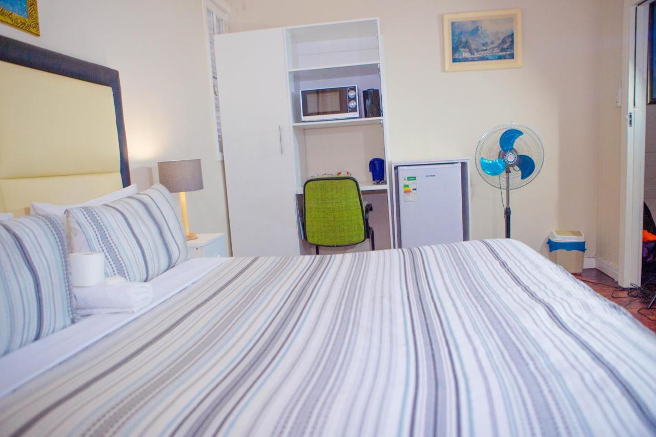 The Monument Guesthouse Port Elizabeth Luaran gambar