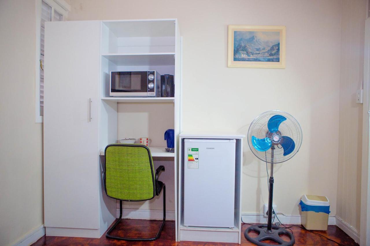 The Monument Guesthouse Port Elizabeth Luaran gambar